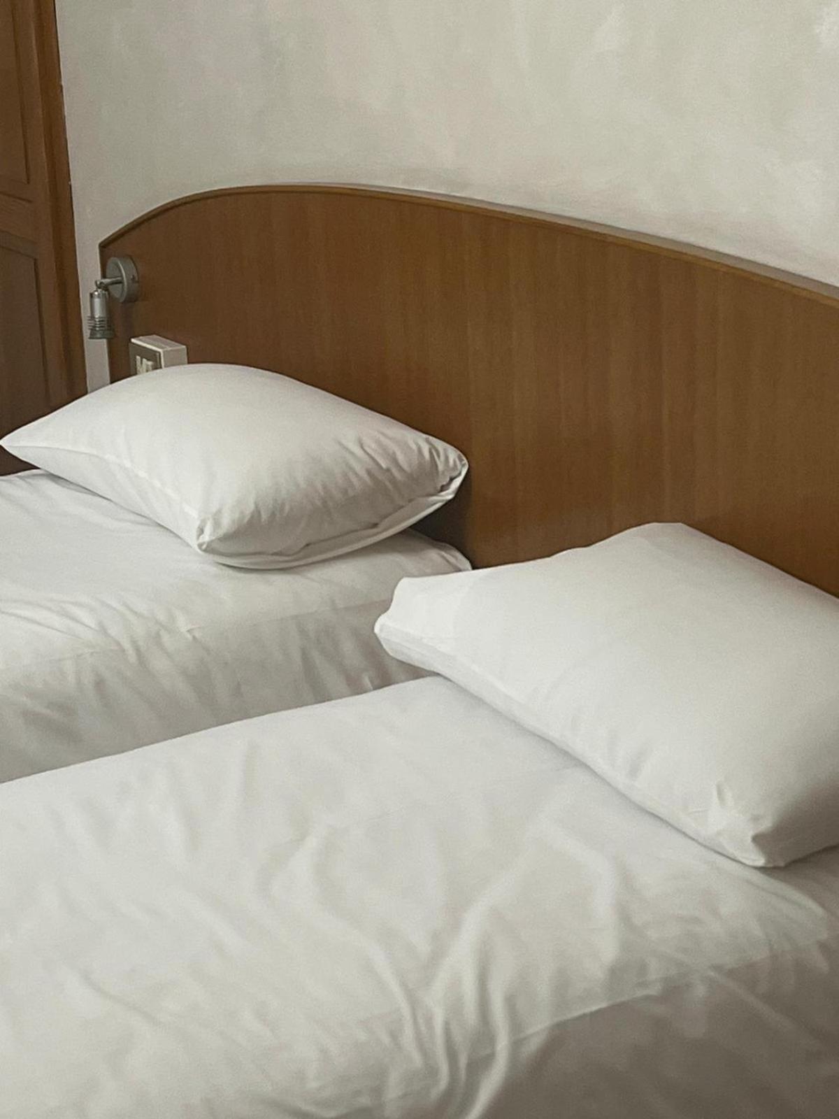 Hotel Montecodeno Варена Екстериор снимка